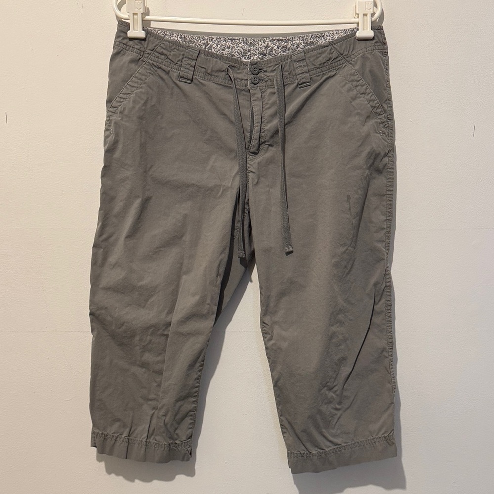 Eddie Bauer Women’s Capri Pants